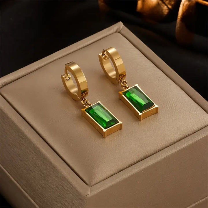 Viktoria™ - Emerald Elegance Collection